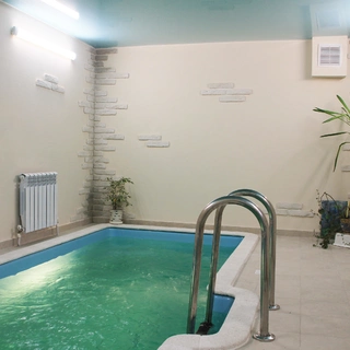 Композитная чаша SwimTrack 56 в Крыму